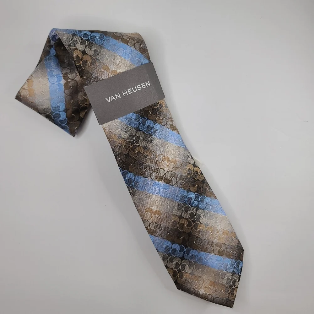 VAN HEUSEN Brown & Blue Neck Tie. New With Tags.